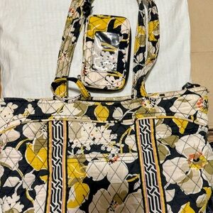 Vera Bradley purse and wristlet